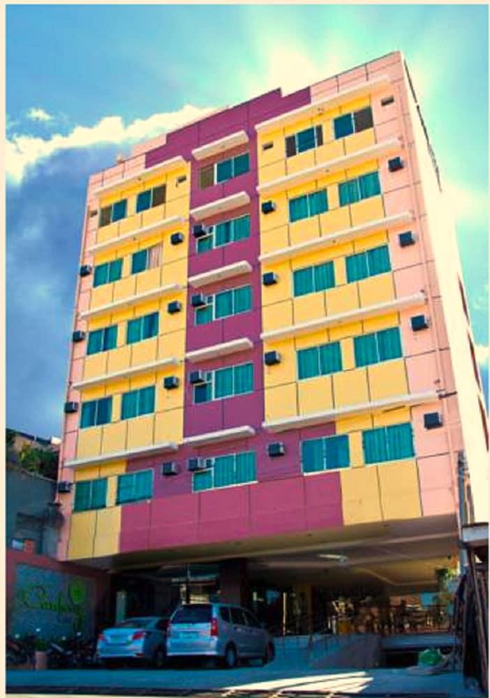 Canberry Hotel Cebu Exterior photo